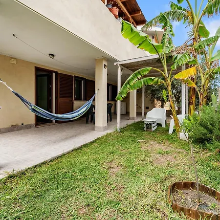Casa Claire Lejlighed San Giovanni Suèrgiu